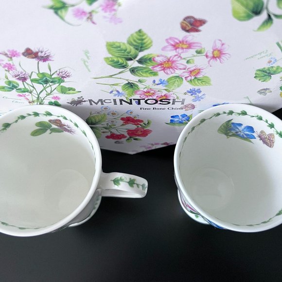 McIntosh Fine Bone China Garden Meadow 2pc Mug Set in Heart Shaped Gift Box NEW - Picture 4 of 7